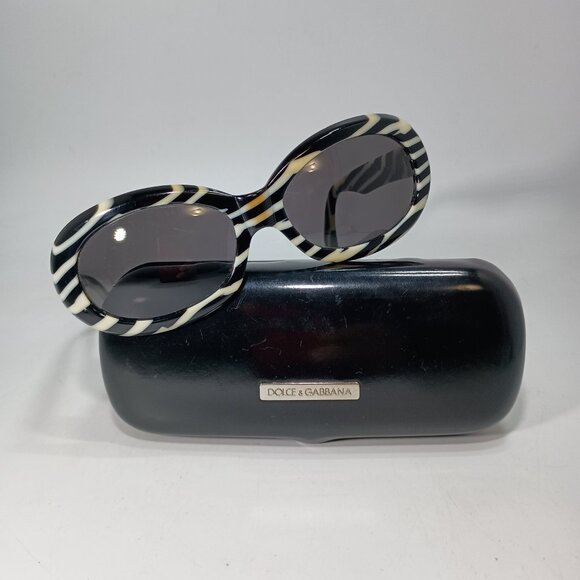 Original Dolce & Gabbana Black/White Zebra Ladies Sunglasses w/Hard Case main image 9